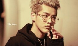 吴亦凡最新爆料人,从星途璀璨到人生低谷的蜕变之路